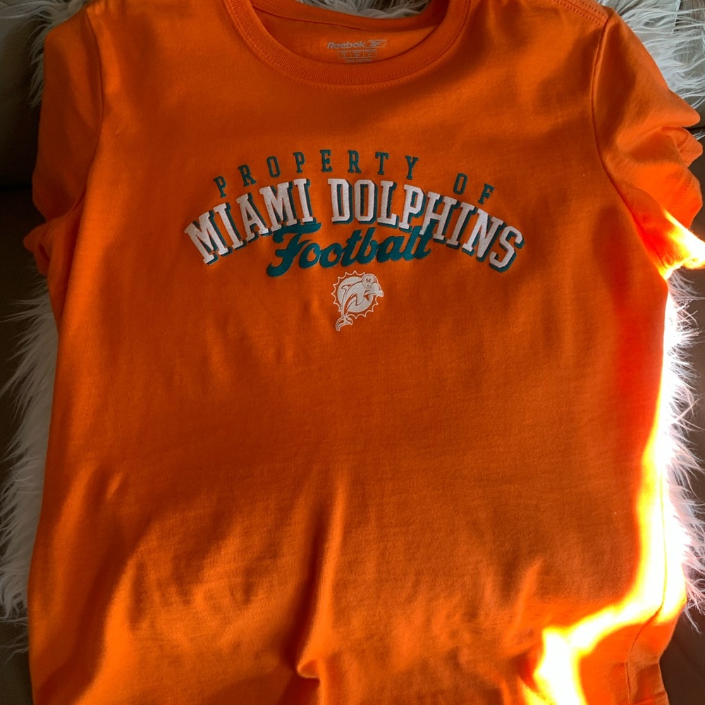 Miami dolphins shirt